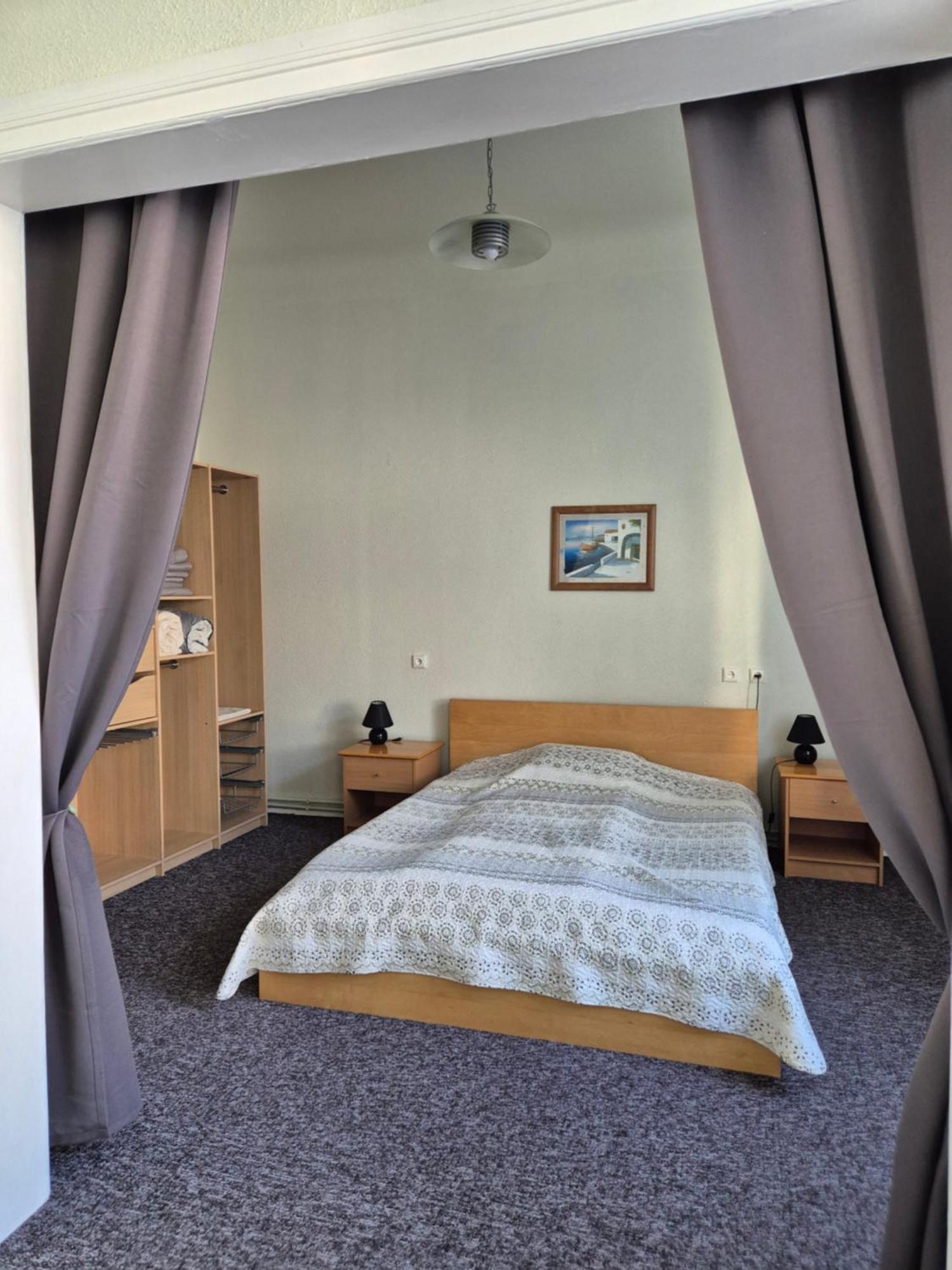 Figaro Villa Ventspils Exterior foto