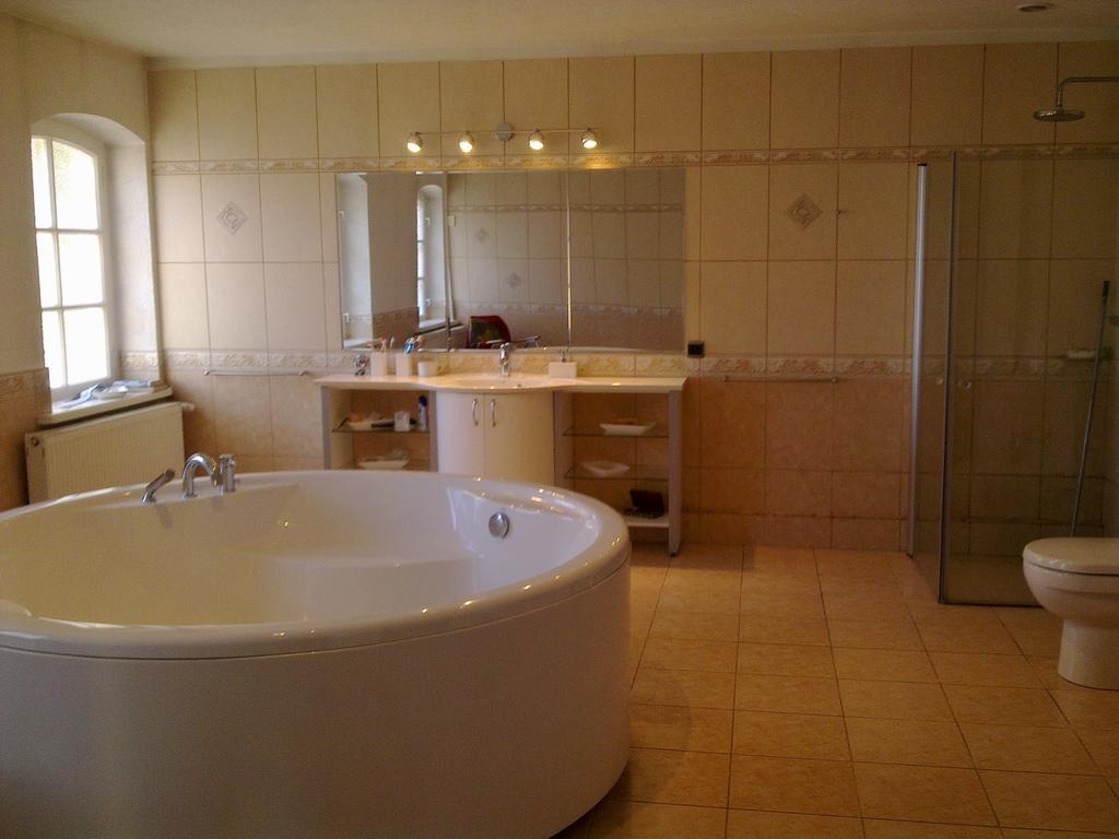 Figaro Villa Ventspils Cameră foto